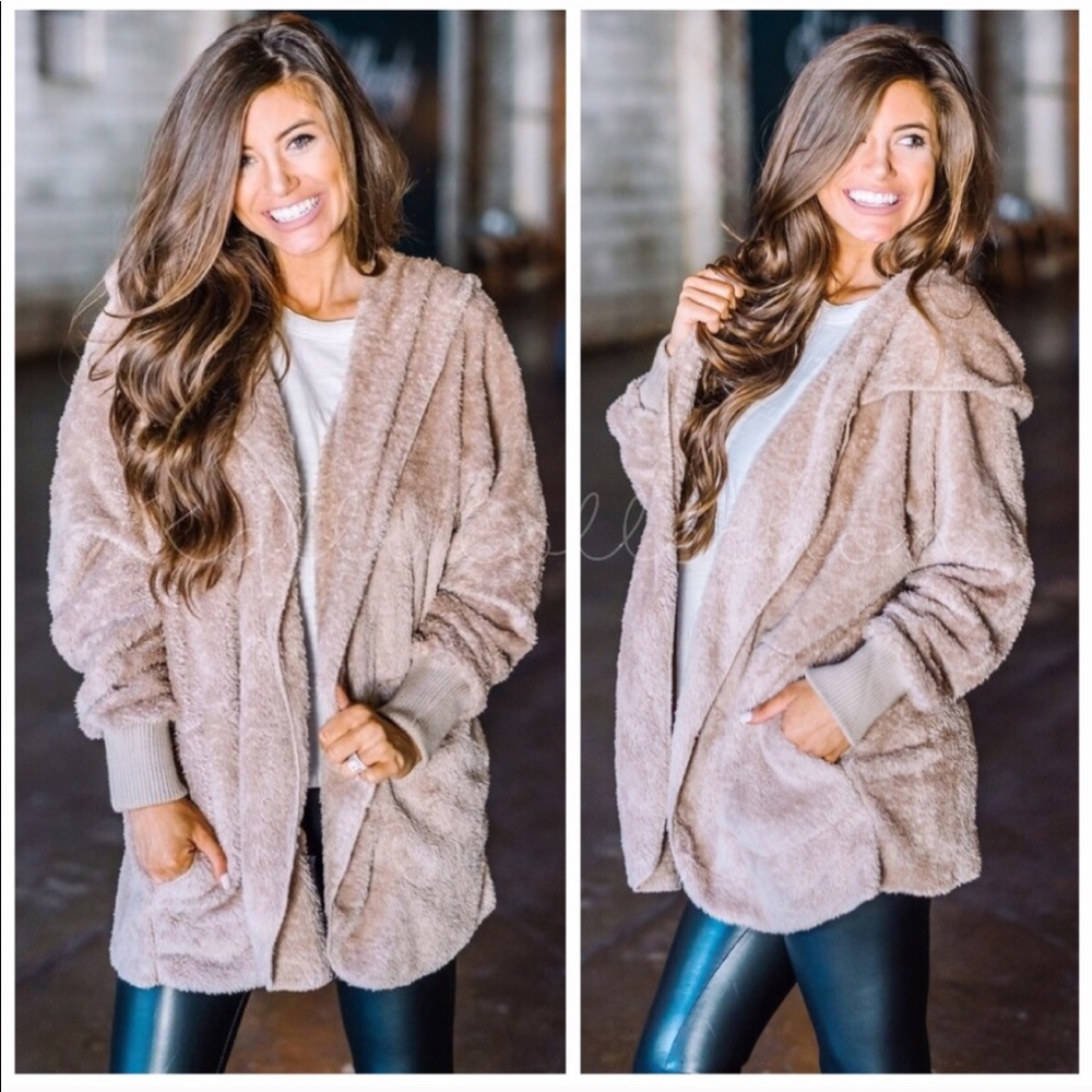 BACK IN STOCK‼️BEIGE Teddy Sherpa fleece- hoodie - Picture 1 of 8